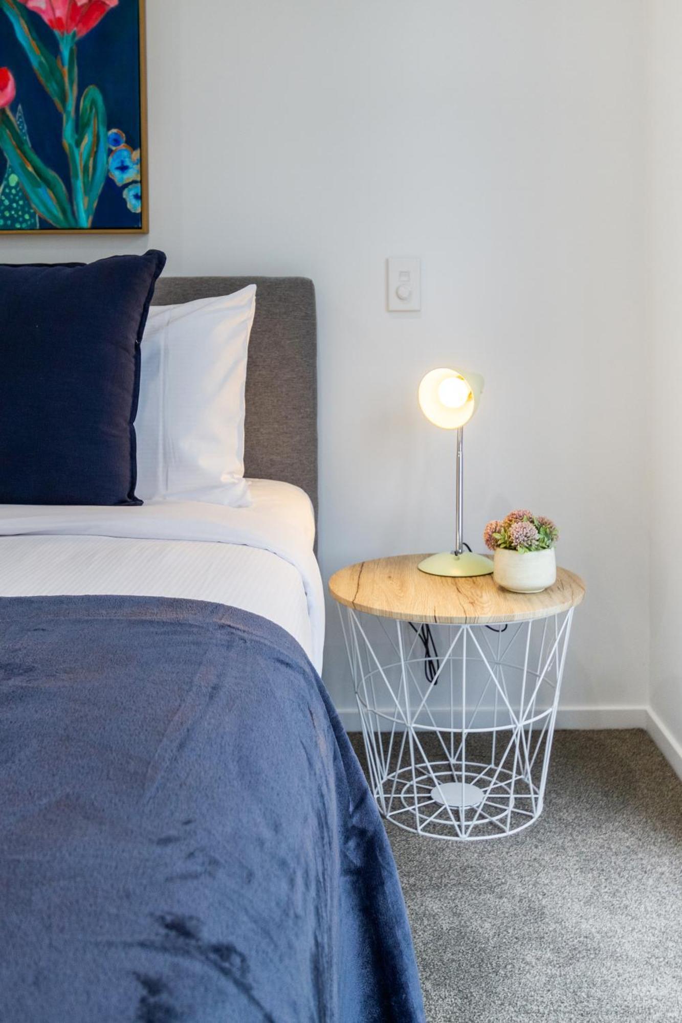 Luxury Living: 2-Bedroom Retreat In Christchurch Dış mekan fotoğraf